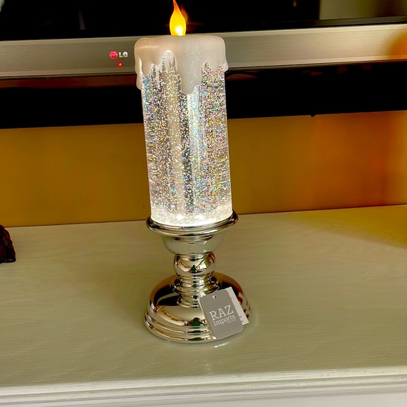 Raz Imports Holiday Raz Imports Swirling Glitter Candle Poshmark